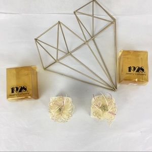 1928 Jewelry Company Gift Ornaments (2)
